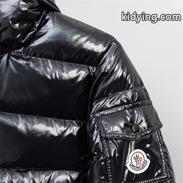 ブラック光沢感 シックデザイン MONCLER モンクレール コピー ダウンジャケット 秋冬コーデ-5