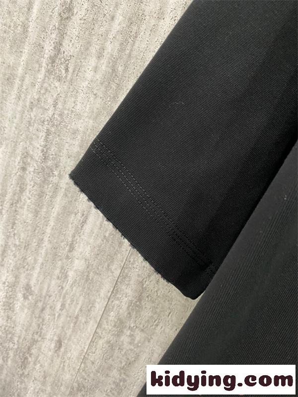 CHROME HEARTS 人気 ブラック クロムハーツ コピー ワンポイント ホワイト 半袖 Tシャツ シンプル-8
