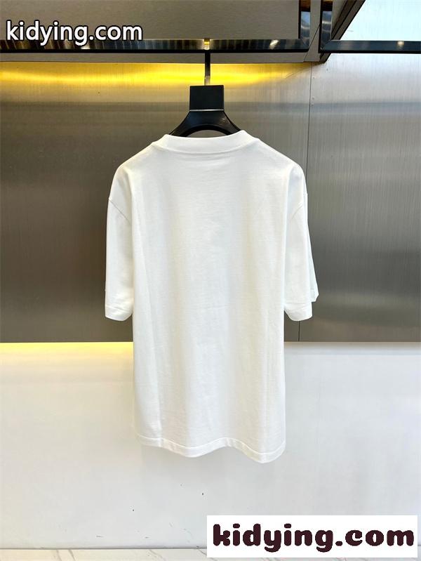 人気定番 BALENCIAGA バレンシアガ コピー 半袖Tシャツ シンプル 快適着心地 デイリー 2026新作-7