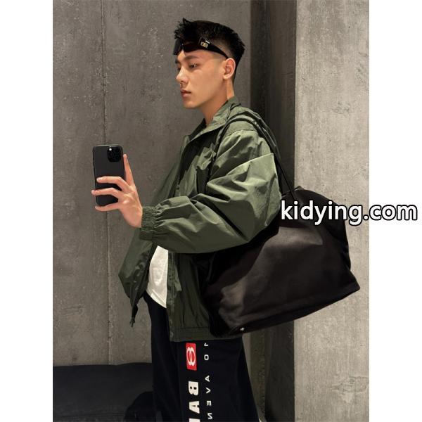 バレンシアガ 偽物 ナイロンブルゾン ミリタリー ロゴプリント シルエット カジュアル BALENCIAGA-2