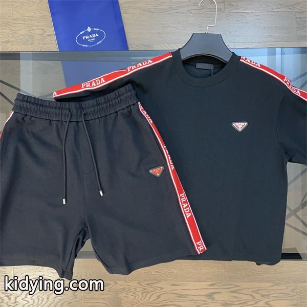 プラダ PRADA セットアップ春夏新作 お買い得  細身のシルエット_半袖Tシャツ_メンズファッション_スーパーコピーブランド激安通販 専門店-0