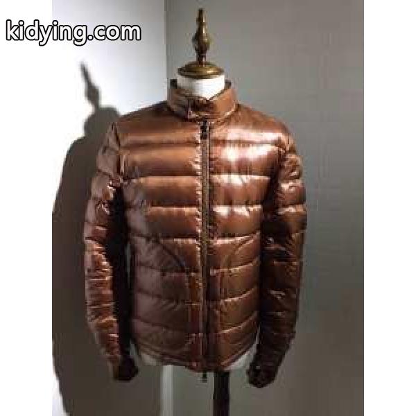 ファション性の高い 2015 MONCLER モンクレール ダウンジャケット 優しくボーディを包んでくれる_男性用ダウンジャケット_モンクレール特集_スーパーコピーブランド激安通販 専門店-0