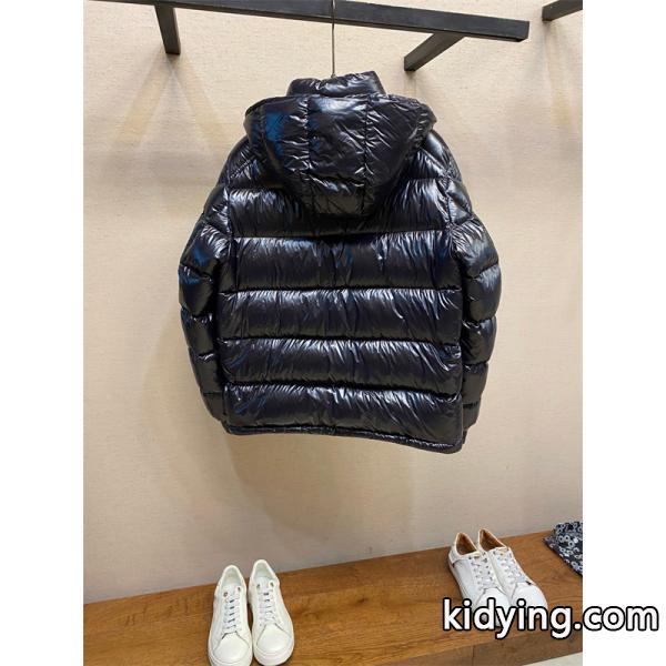 2025秋冬 重厚エレガント ブラック MONCLER ダウンジャケット 風格漂う モンクレール コピー-3