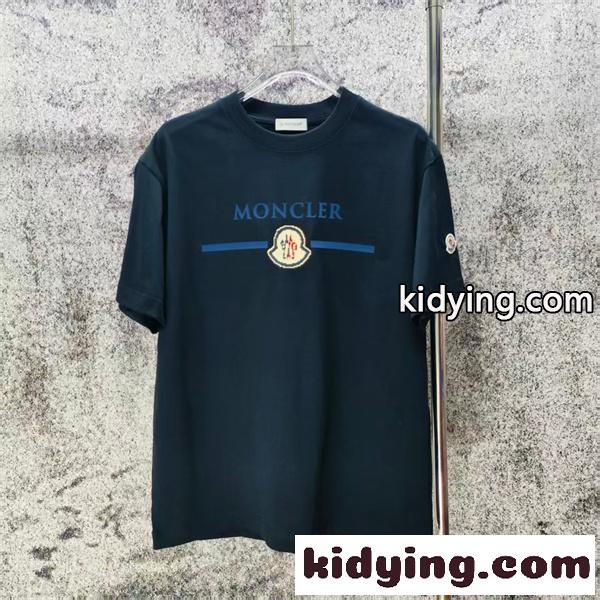 エンブレムモチーフ フロントプリント すっきりコーデ MONCLER モンクレール コピー 半袖Tシャツ 好印象アイテム-1
