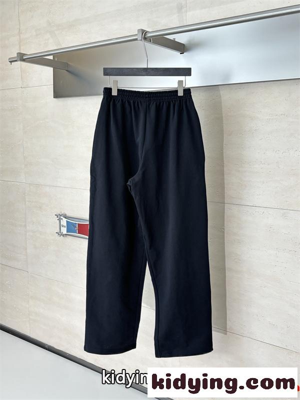 BALENCIAGA バレンシアガ スーパーコピー 注目定番 クリーン演出 2026新作 快適 パンツ-1