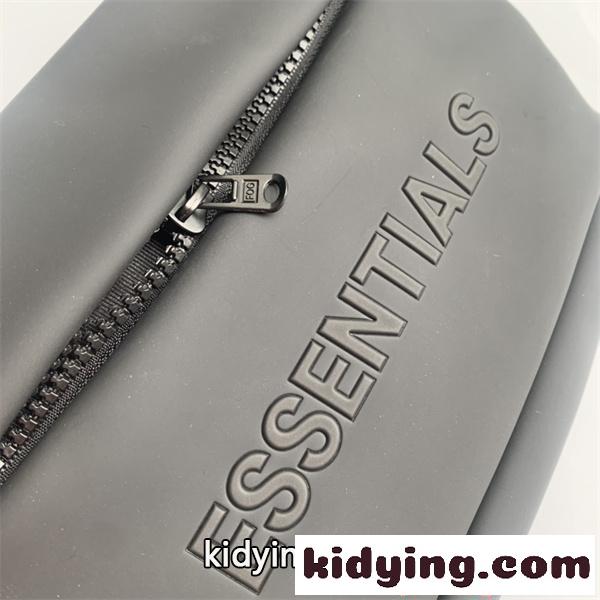 ESSENTIALS ポーチバッグ ブラック 大容量 小物収納 ミニバッグ 高級感 人気 エッセンシャルズ スーパーコピー-1