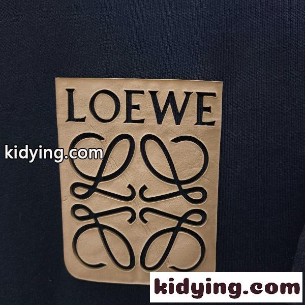 LOEWE コピー ロエベ 2026春夏新作 仮ポケット風アナグラムロゴ 半袖Tシャツ 男女兼用 人気 カジュアル トップス-3