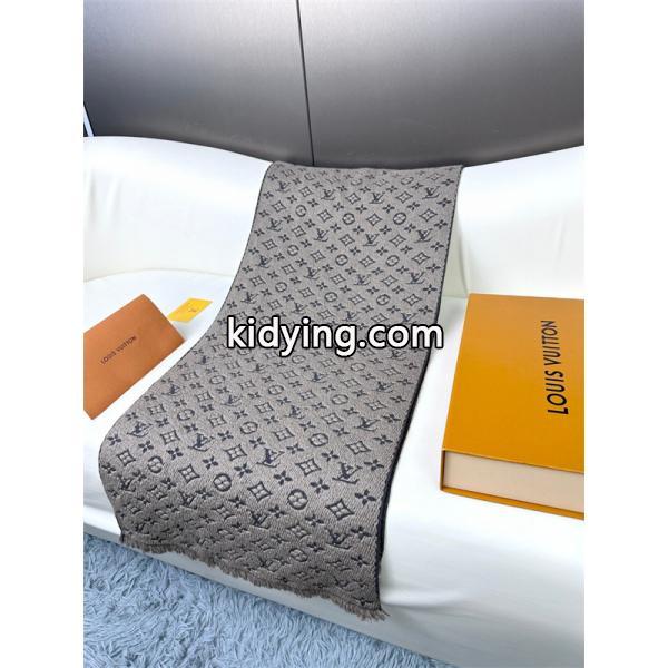 30*180cm秋冬登場 ルイ ヴィトンロングマフラー コピー 2025新品  LOUIS VUITTON__ブランド コピー 激安(日本最大級)-3