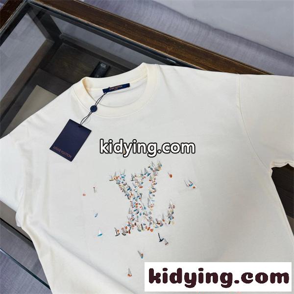 ルイ・ヴィトン コピー Tシャツ 半袖 ワイドフィット ホワイト 軽量 通気性 上品仕上げ Louis Vuitton ルイヴィトン 柔らか 立体ロゴ-0