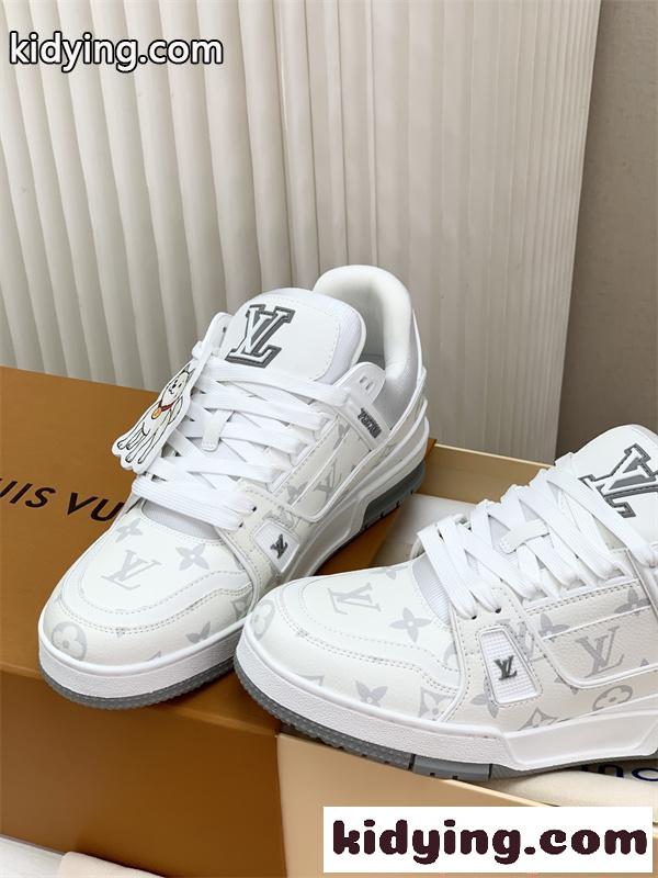 流行スタイル2026春夏新作 素晴らしい ルイ ヴィトンスニーカーコピー  LOUIS VUITTON 激安(日本最大級)-5