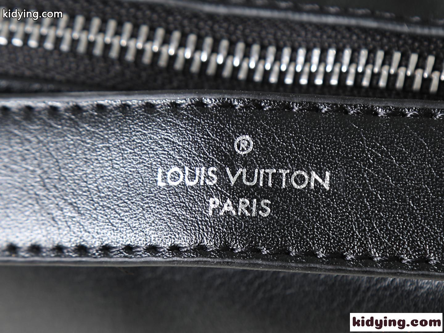 シンプルレザーバッグ LOUIS VUITTON メンズ クロスボディ ルイヴィトン コピー 多機能ポケット ビジネスカジュアル-4
