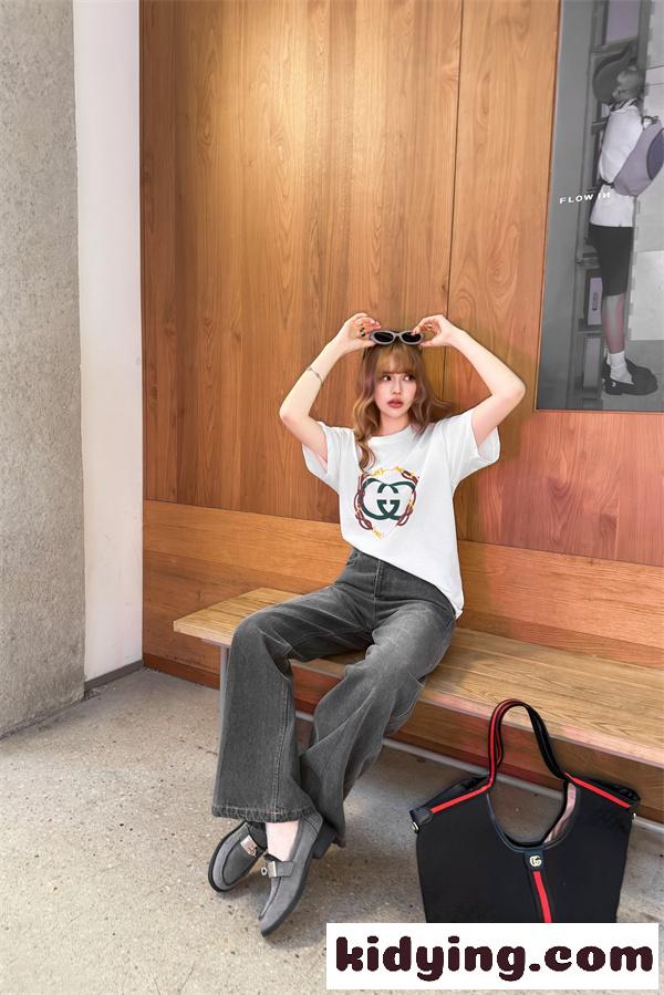 ロゴプリントTシャツ チェーンデザイン 大人気 GUCCI グッチ コピー Tシャツ カジュアルストリート 2026新作-3