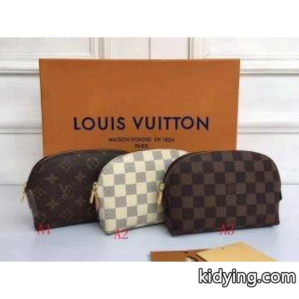 LOUIS VUITTON ルイ ヴィトン 化粧ポーチ 3色可選 2018秋冬新作コレクション お得な価格で登場_ルイ ヴィトン LOUIS VUITTON_ブランド コピー 激安(日本最大級)-0