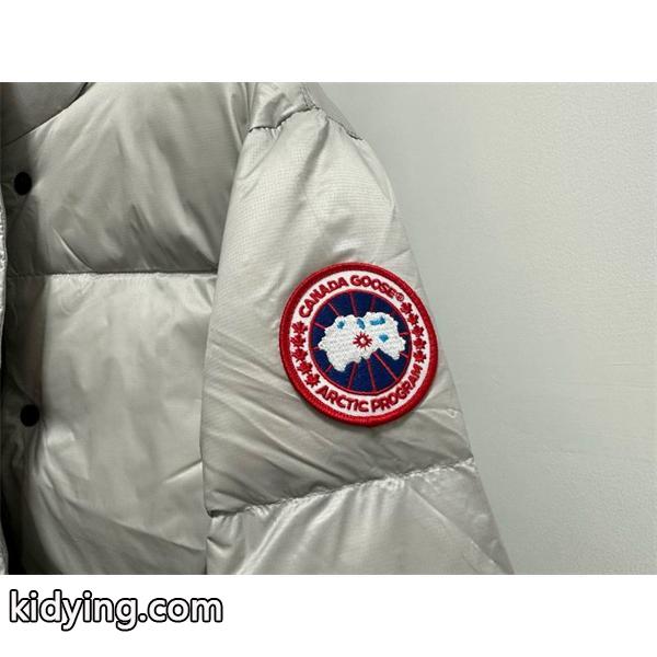 カナダグース Canada Goose レッド 2025秋冬 華やかファー ダウンジャケット スーパーコピー-3