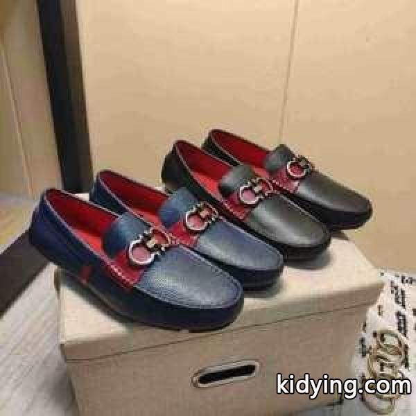 この冬欲しいスタイル サルヴァトーレフェラガモ FERRAGAMO 冬の最旬コーデに仕上げる ローファー 秋冬ファッションのマストアイテム_フェラガモ FERRAGAMO_ブランド コピー 激安(日本最大級)-0