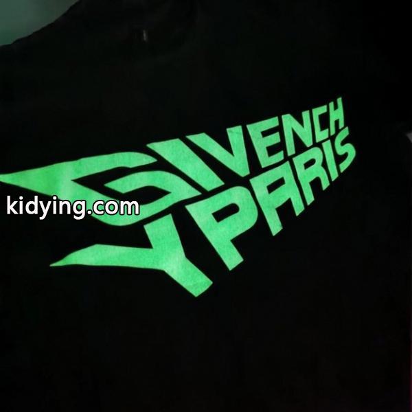 半袖Tシャツ スタイルをすっきりにする ジバンシー センスよく取り入れられる GIVENCHY_ジバンシー GIVENCHY_ブランド コピー 激安(日本最大級)-1