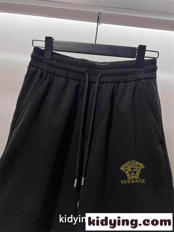ワンポイントデザイン プレミアムスタイル ストリートファッション VERSACE ヴェルサーチ コピー ハーフパンツ 上質モデル-5