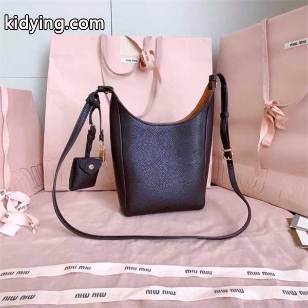 Miu Miu ミュウミュウ コピー 5BE099 レザー ショルダーバッグ クロスボディ 高品質 ヴィンテージ風-4