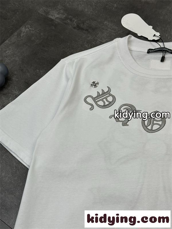 クロムハーツ コピー 半袖 Tシャツ メンズ ワイドフィット 刺繍デザイン クロスモチーフ ゴシック文字 バックプリント フロントロゴ オーバーサイズ カジュアル ストリート ホワイト 春夏-3