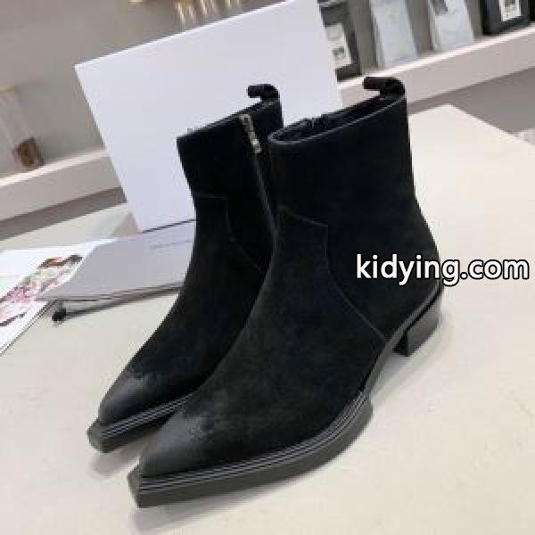 2019秋冬トレンド押さえておきたい 2色可選 レザーブーツ サイズのよさを感じる新作 バレンシアガ BALENCIAGA 人気ブランドの秋冬新色_ブーツ_レディースファッション_スーパーコピーブランド激安通販 専門店-0