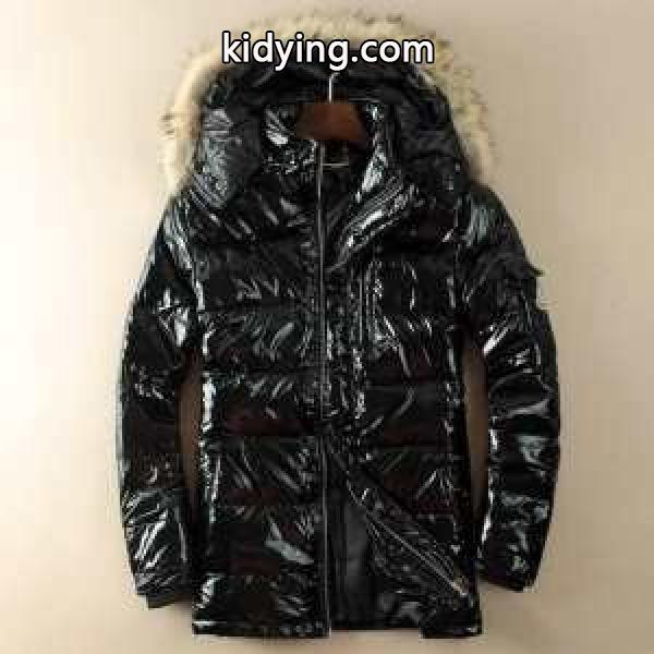 ムダな装飾を排したデザイン  2015 MONCLER モンクレール ダウンジャケット_男性用ダウンジャケット_モンクレール特集_スーパーコピーブランド激安通販 専門店-0