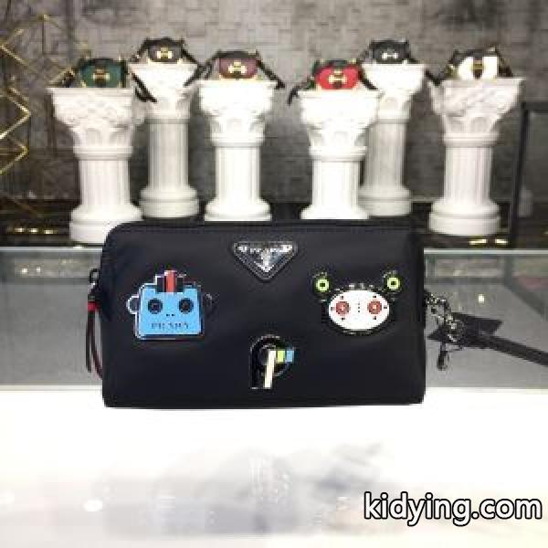 PRADA 最新作おすすめしたい秋冬 プラダ 寒い季節トレンド上品 ポーチ 今年の秋冬のトレンド激安セール_プラダ メンズバッグ_バッグ メンズ_スーパーコピーブランド激安通販 専門店-0