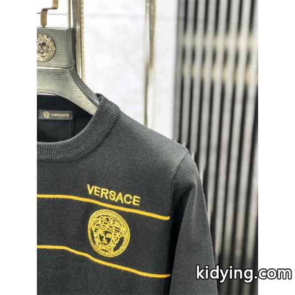 2025秋冬におすすめ着こなし VERSACE ヴェルサーチセーターコピー 激安(日本最大級)-3