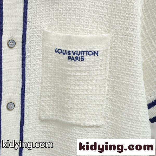 2026新作 LOUIS VUITTON コピー ルイヴィトン ニットポロシャツ メンズ 半袖 ボタンデザイン ホワイト ロゴ刺繍 上質感 N級品-2