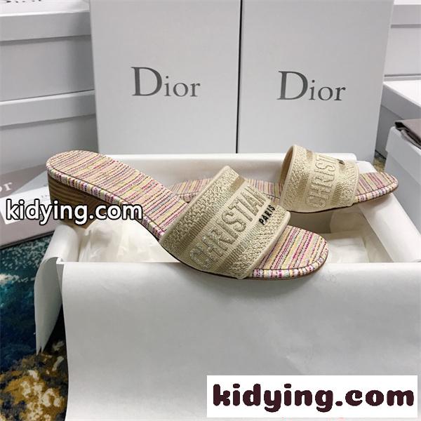 Dior レディース サンダル 2026春夏でファッショントレンド ディオール スーパーコピー 激安-3