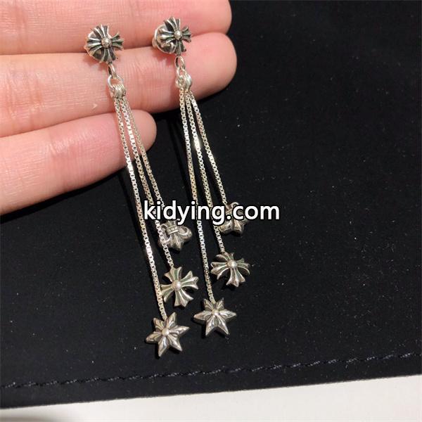 昇華させたクロムハーツ クロス コピーCHROME HEARTS サイズ感も上品シルバー925 2点セット ピアス_クロムハーツ CHROME HEARTS_ブランド コピー 激安(日本最大級)-0