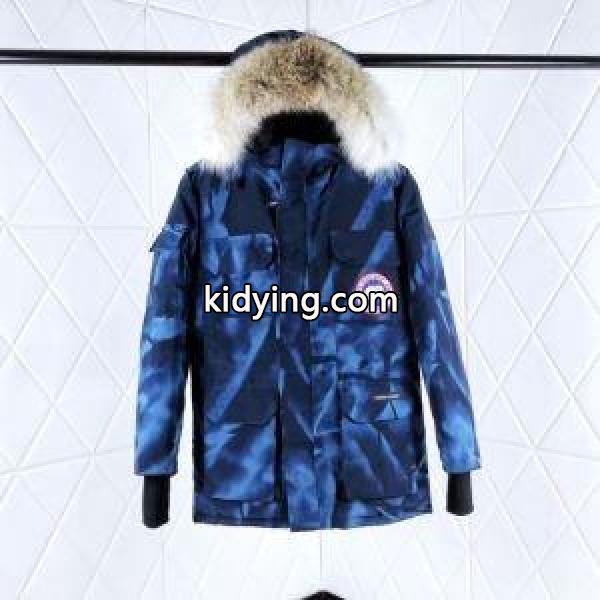 秋冬コーデに合わせやすい メンズ ダウンジャケット CANADA GOOSE 2019年秋冬最新のトレンド カナダグース この秋トレンドに合わせる着こなし_カナダグース CANADA GOOSE_ブランド コピー 激安(日本最大級)-0