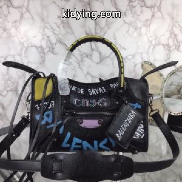バレンシアガ絶対に見逃せない  BALENCIAGA 老舗ブランド  レディースバッグ 累積売上総額第１位_バレンシアガ レディースバッグ_バッグ レディース_スーパーコピーブランド激安通販 専門店-0