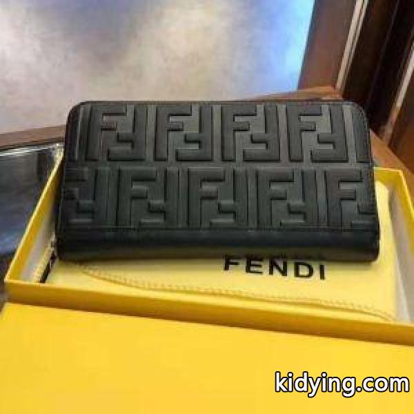 長財布 FENDI 今季注目フェンディ 2018新品 数量限定特売品 最落なし! 希少!_フェンディ FENDI_ブランド コピー 激安(日本最大級)-0