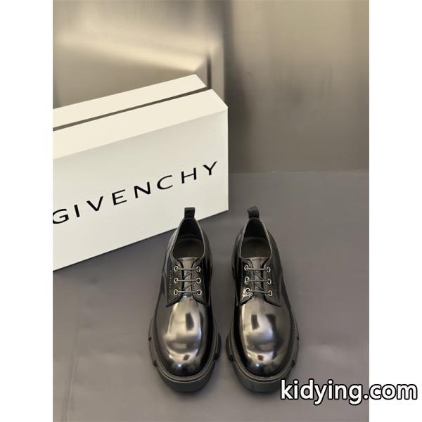 履き心地2026人気♥ ジバンシー ブーツコピーGIVENCHY秋冬ファッション☆-1