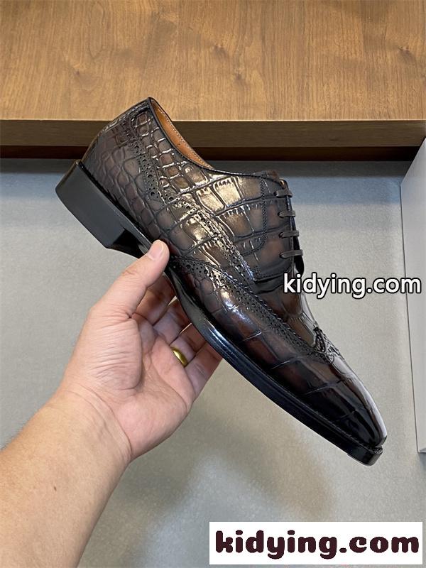 Berluti ベルルッティ スーパーコピー 革靴 クロコ型押し 本革 ドレスシューズ 高級感  2026新作-3
