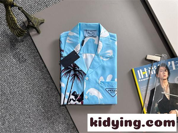 プラダ スーパーコピー 半袖 シャツ 激安 ブルー 海辺 カジュアル ファッション PRADA-1