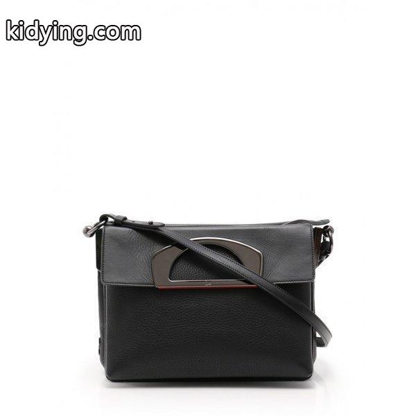 クリスチャン ルブタン Christian Louboutin PASSAGE MESSENGER パサージュ メッセンジャー ショルダーバッグ レザー 黒 3WAY レディース 中古 :237064:RECLOヤフーショップ - 通販ショッピング-0