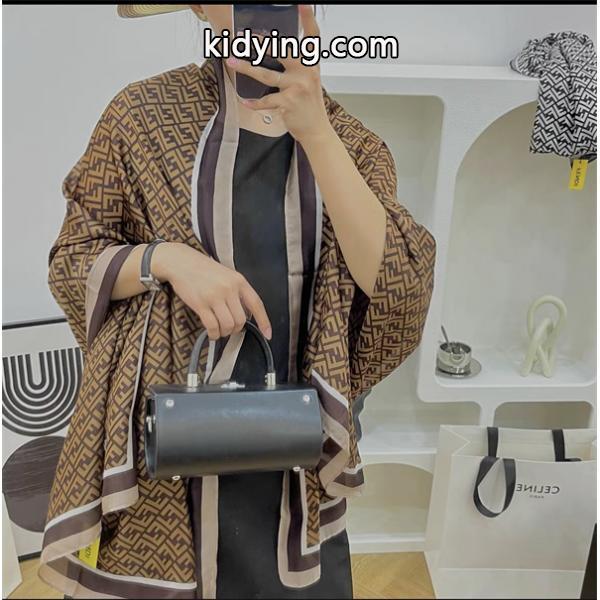 新品 あったか発熱フェンディ FENDI ロングマフラー 売れ筋！_フェンディ FENDI_ブランド コピー 激安(日本最大級)-0