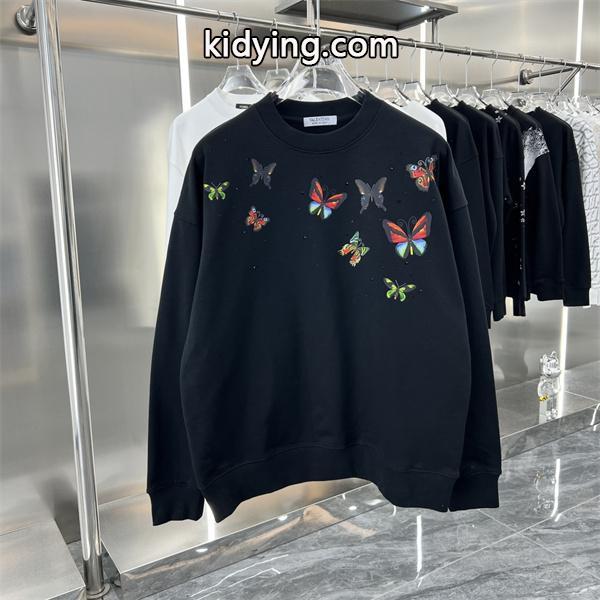 寒い季節の王道アイテム 秋冬におすすめ着こなし ヴァレンティノ トレーナコピーVALENTINO  _ブランド コピー 激安(日本最大級)-0
