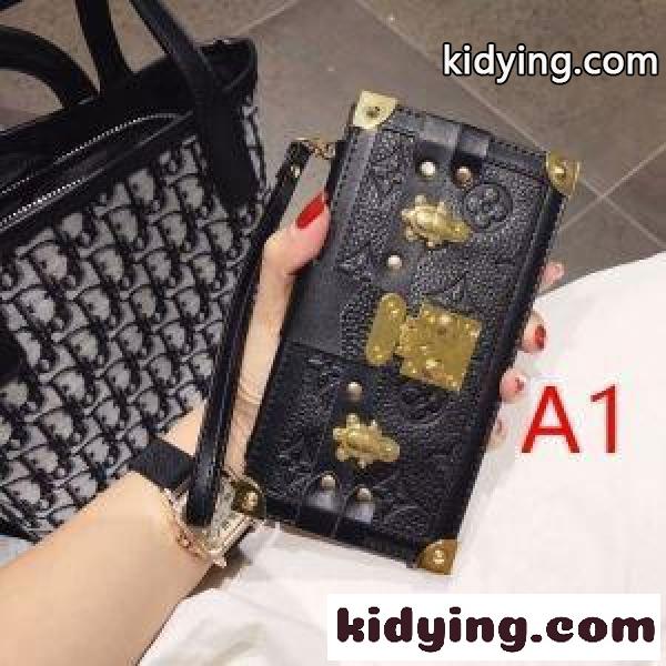 2色可選 今シーズンもトレンド感溢れたコーデ ルイ ヴィトン LOUIS VUITTON ケータイケース 2019年秋冬最新のトレンド_ルイ ヴィトン LOUIS VUITTON_ブランド コピー 激安(日本最大級)-0
