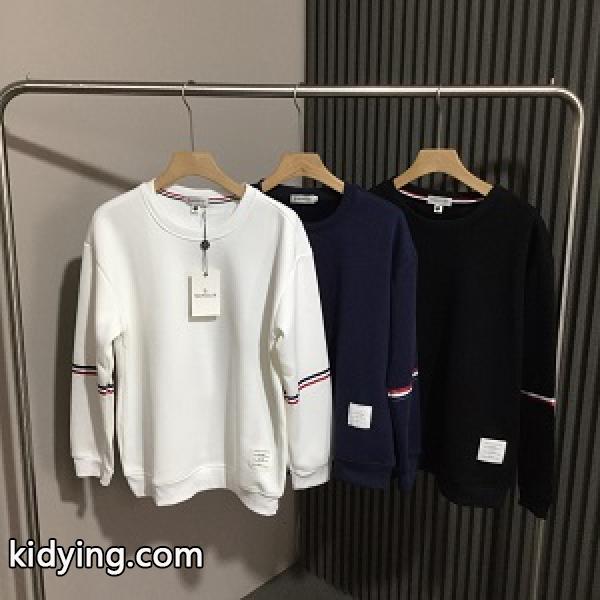 MONCLER スーパーコピー モンクレール トレーナー カジュアルな印象を演出 3色展開-0