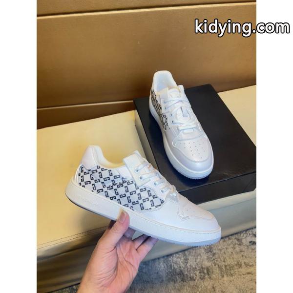 カッコ良い☆GIVENCHYジバンシースニーカーコピー2026トレントファッション性抜群-1
