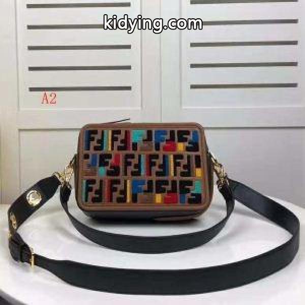 最高級品質 フェンディ FENDI 新品未使用 ショルダーバッグ お洒落アイテム 3色可選 絶対欲しい_フェンディ FENDI_ブランド コピー 激安(日本最大級)-1