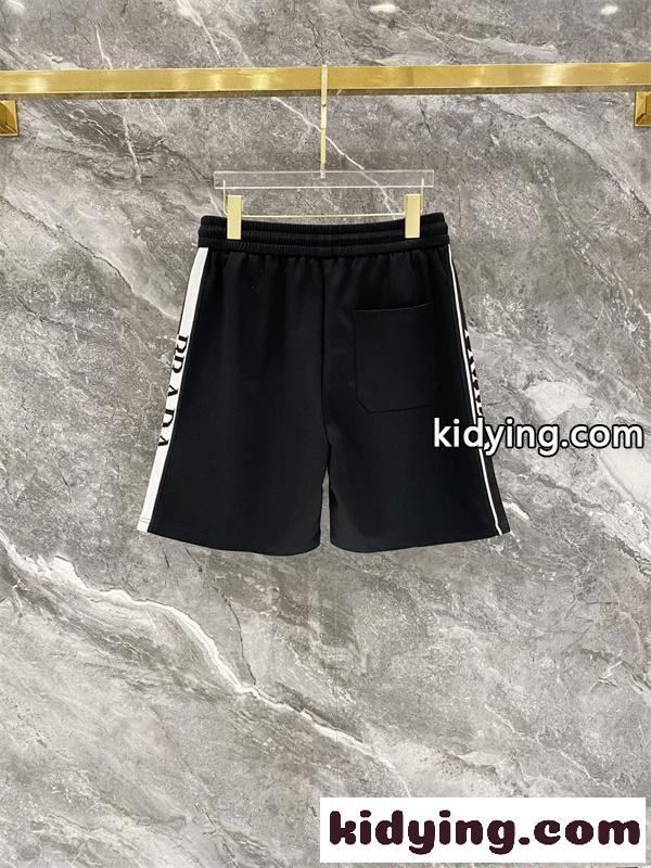 PRADA セットアップ 半袖Tシャツ ハーフパンツプラダ コピー  軽量素材 リラックスウェア-8