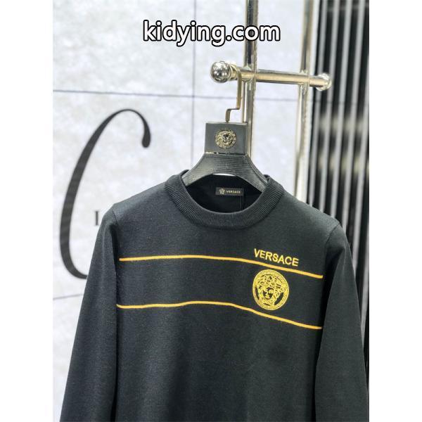 2025秋冬におすすめ着こなし VERSACE ヴェルサーチセーターコピー 激安(日本最大級)-2
