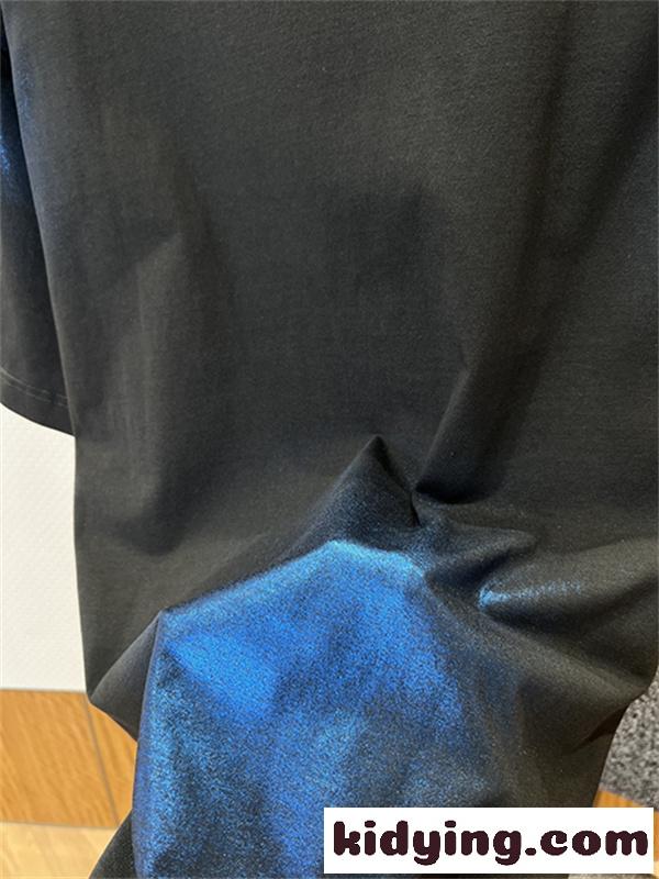 チャコールブラック 半袖Tシャツ Acne Studios 胸元ミニロゴ アクネストゥディオズ コピー クルーネック ゆったりシルエット-8