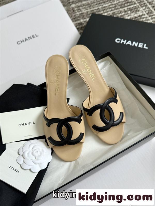 エレガントCHANELシャネルサンダルコピー歩きやすいシルエットは細長め-1