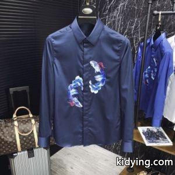 季節感もプラス2019新作 長袖 /ロンT/ロングT/ロングTシャツ 4色可選 先取り春夏限定新作 ドルチェ&ガッバーナ Dolce&Gabbana_ドルチェ&ガッバーナ DOLCE & GABBANA_ブランド コピー 激安(日本最大級)-1