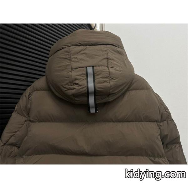 カナダグース Canada Goose 高品質 ブラック 2025秋冬 ショートダウンジャケット スーパーコピー-3