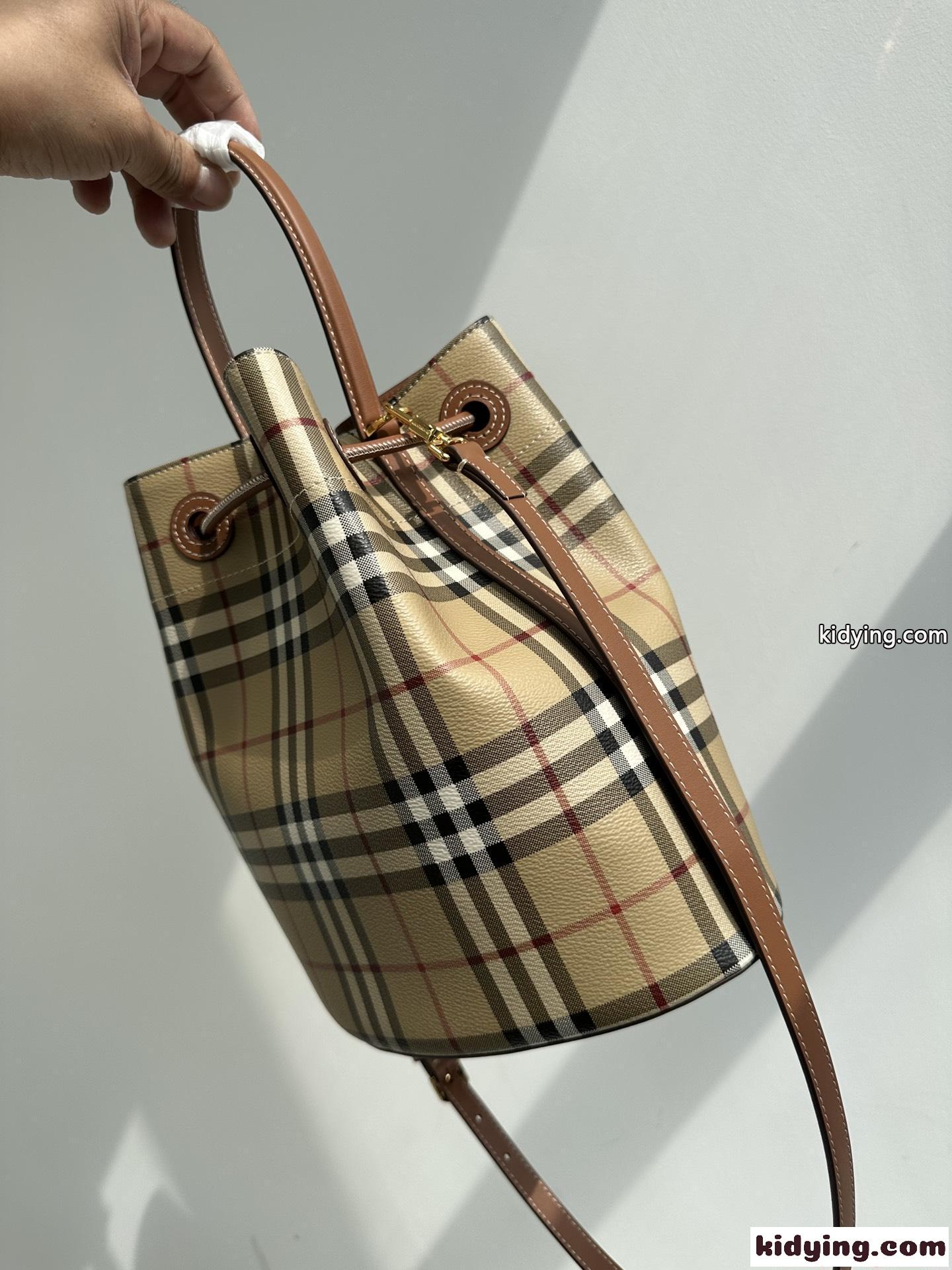 人贈り物にも◎ 2026バーバリー BURBERRY ハンドバッグスーパーコピーブランド激安通販 専門店-3